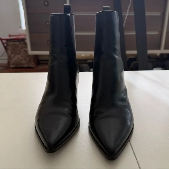 Chinese Laundry Leather Black Pointed Toe Kitten Heel Ankle Boots Quite Luxury - Picture 2 of 5